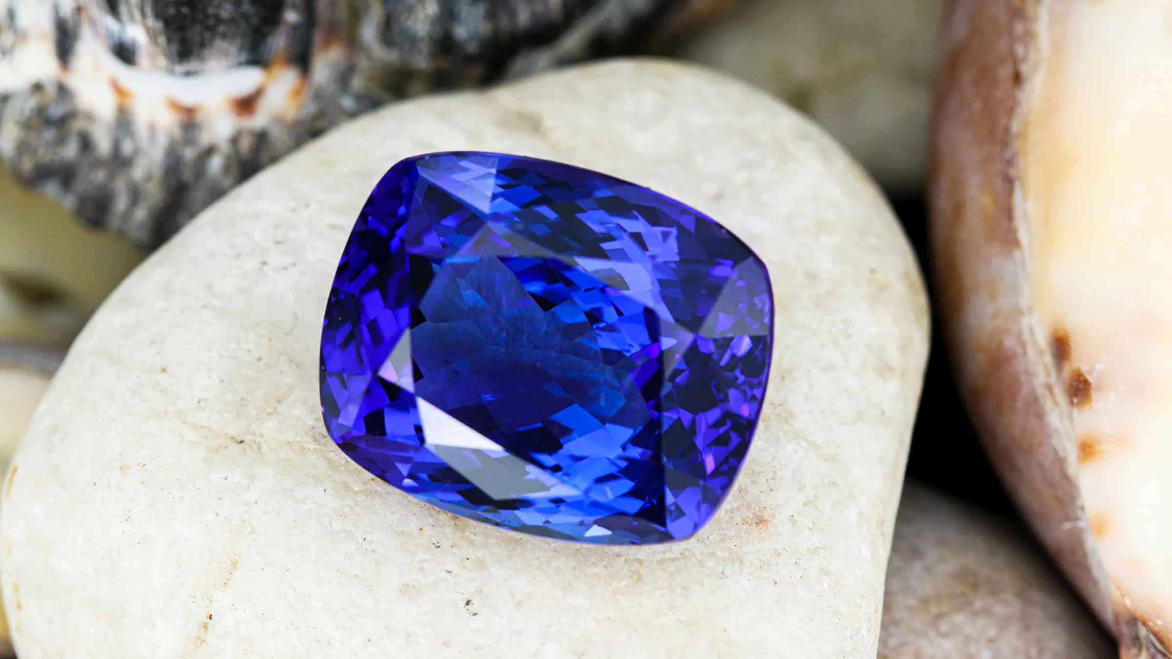 Une magnifique tanzanite